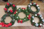 Adventní věnce 5.B 2015/16